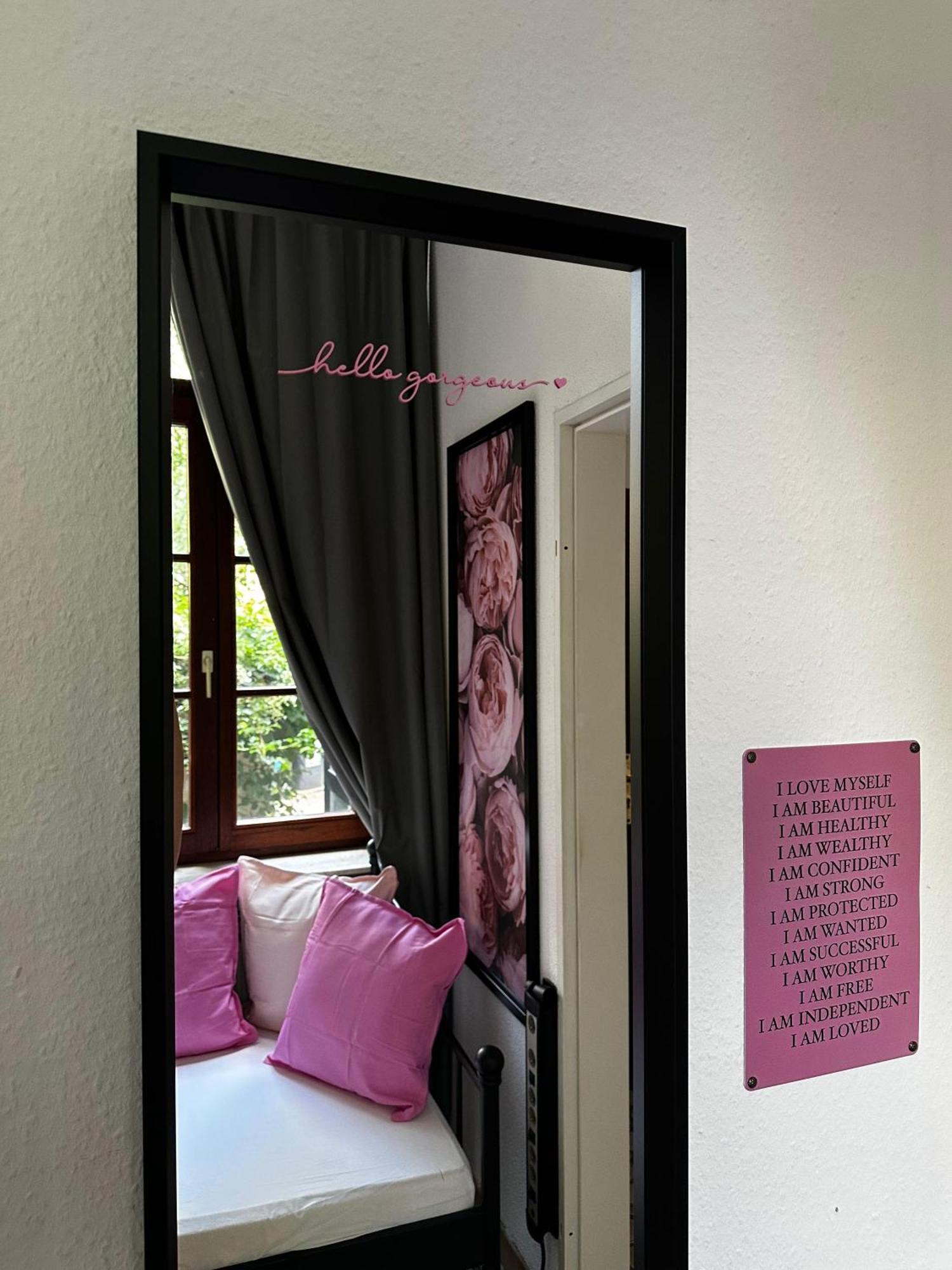 Maisonettewohnung Im Loft Stil Mit Wunderschoener Terrasse 카를스루에 외부 사진